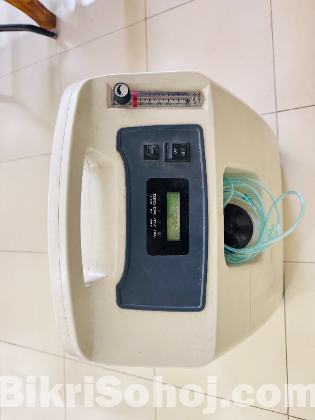 Oxygen Concentrator / Oxygen Machine